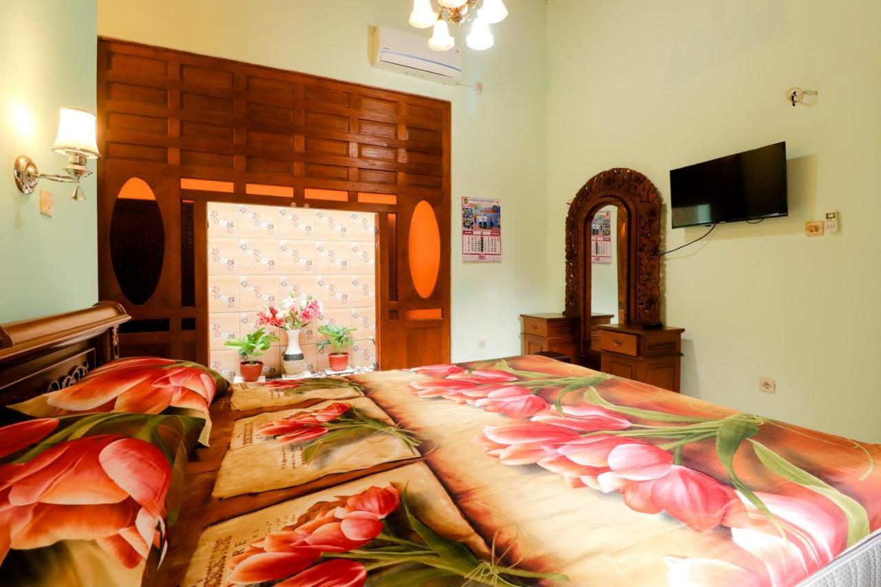 Griya 90TR Syariah Otel Ngaglik Dış mekan fotoğraf