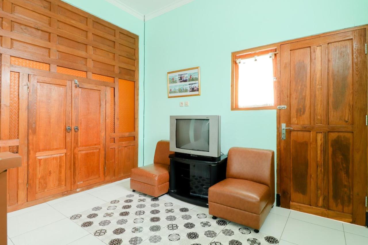 Griya 90TR Syariah Otel Ngaglik Dış mekan fotoğraf